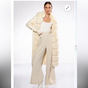 Akira ivory Cable Knit Cardigan with faux fur removable trim